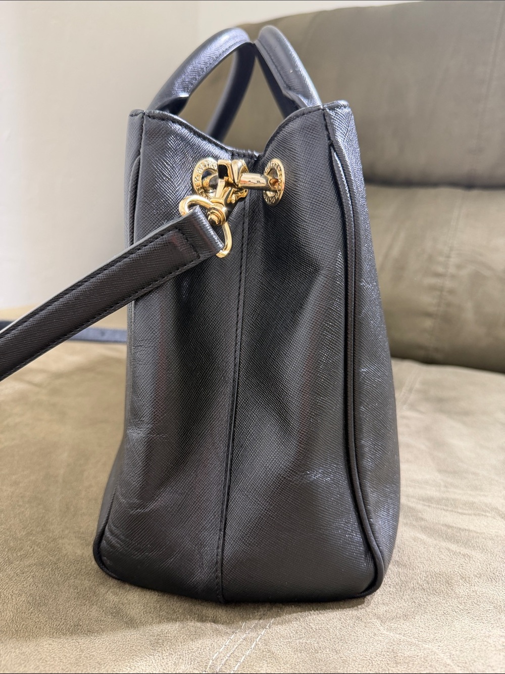 Lux Metrocity Black Saffiano Leather Structured Tote Bag Gold Hardware Vintage. - Picture 6 of 16